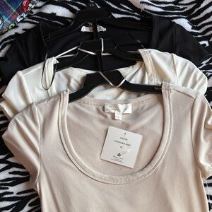 Cream Ribbed Scoop Neck Top by - Pack of 3 (Cream, White, Black)